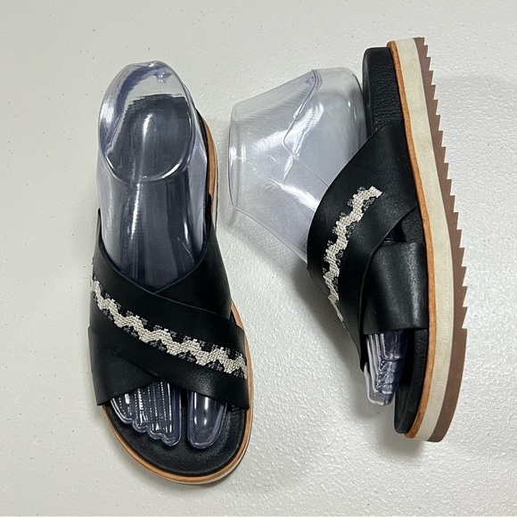 Merrell Juno Crisscross Slide Leather Sandals - Picture 2 of 9